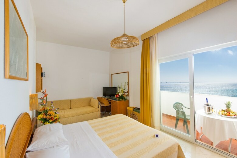Ecoresort Le Siren� - Caroli Hotels