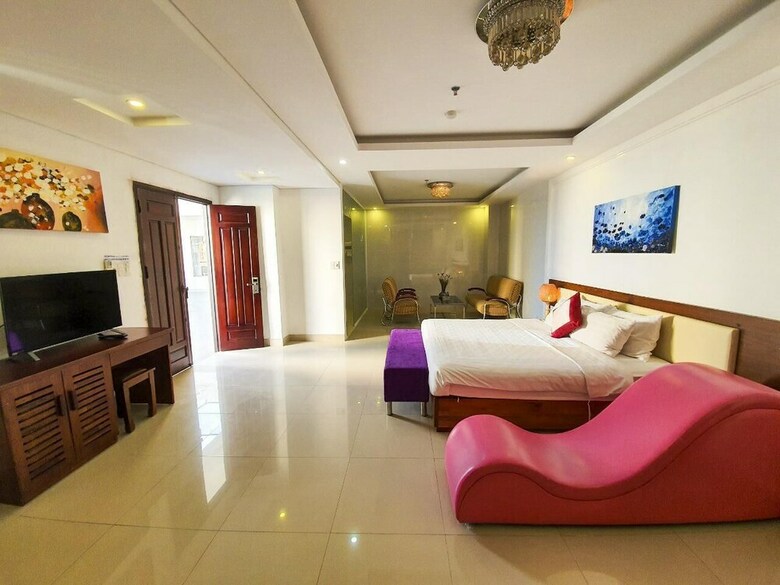 Hotel Suite de Ville Da Nang Beach