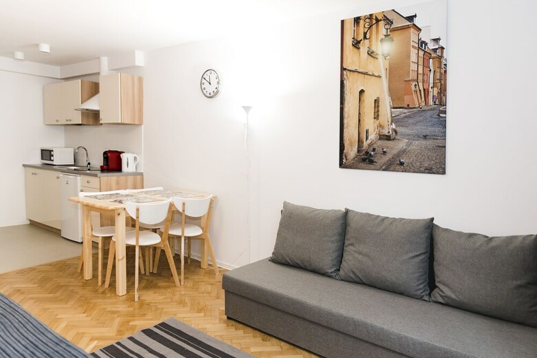 Aparthotel Hosapartments City Center