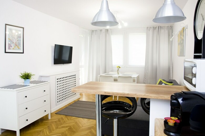 Aparthotel Hosapartments City Center