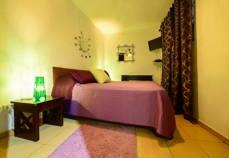 Hotel Casa Naemie