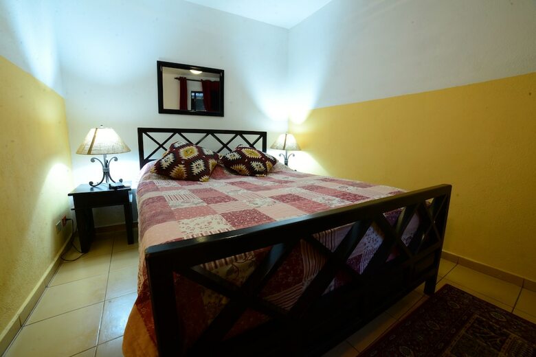 Hotel Casa Naemie