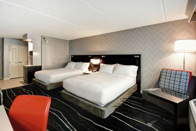 Hotel Doubletree By Hilton Deadwood At Cadillac Jack's