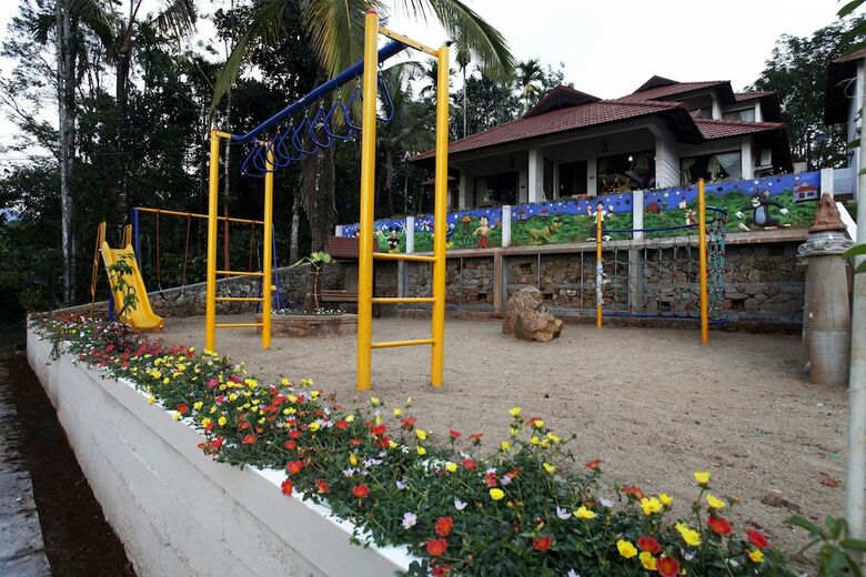 Hotel The Wave Water Front Luxury Resort & Spa