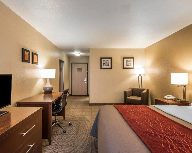 Hotel Quality Inn & Suites