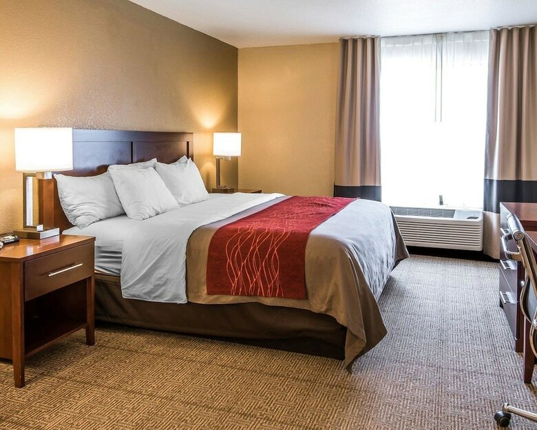 Hotel Quality Inn & Suites