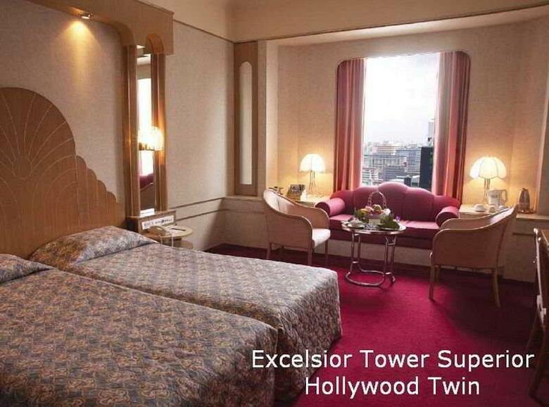Peninsula Excelsior Hotel