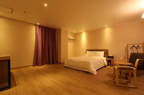 Motel Hotel Violet