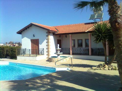 Villa Androulla