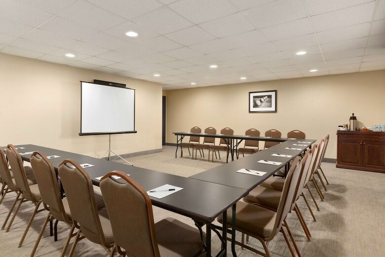 Hotel Country Inn & Suites By Radisson, Eagan, Mn