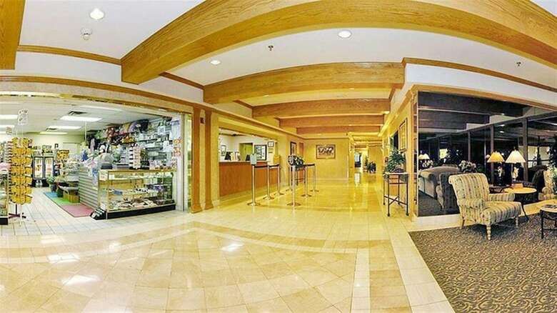 Jockey Resort Suites Center Strip