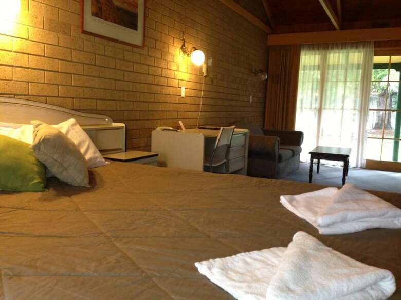 High Country Motor Inn