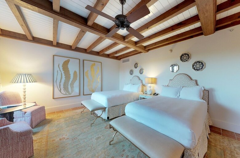 Hotel The Cloister