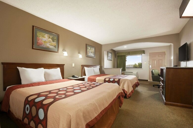 Motel Super 8 By Wyndham Baton Rouge/i-12