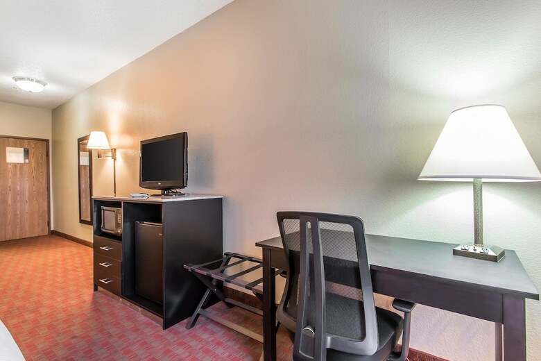 Motel Quality Inn & Suites