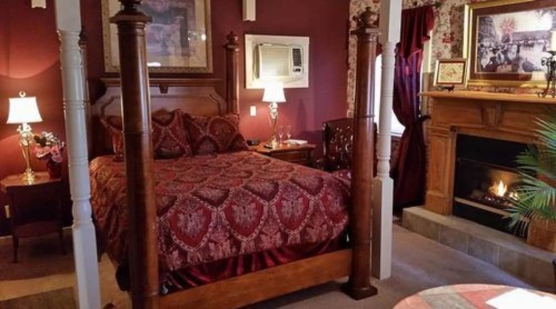 The Bridgeford House Bed & Breakfast