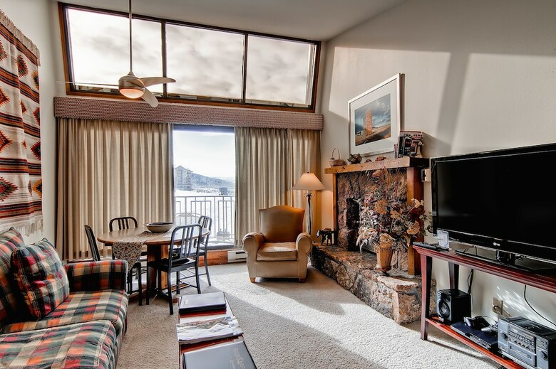 Bronze Tree Condominiums By Steamboat Resorts