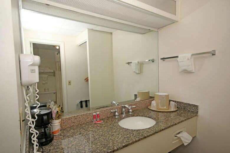 Hotel Econo Lodge Inn & Suites