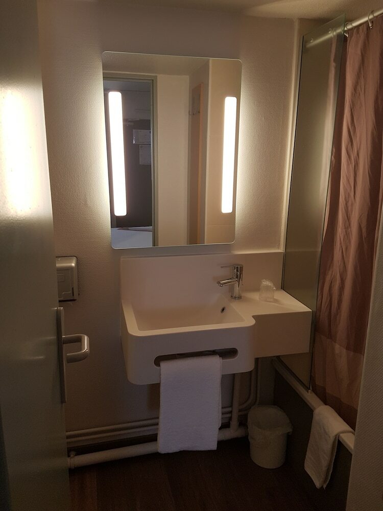 Hotel B&B H�tel Dijon Marsannay