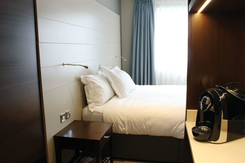 North Lakes Hotel And Spa