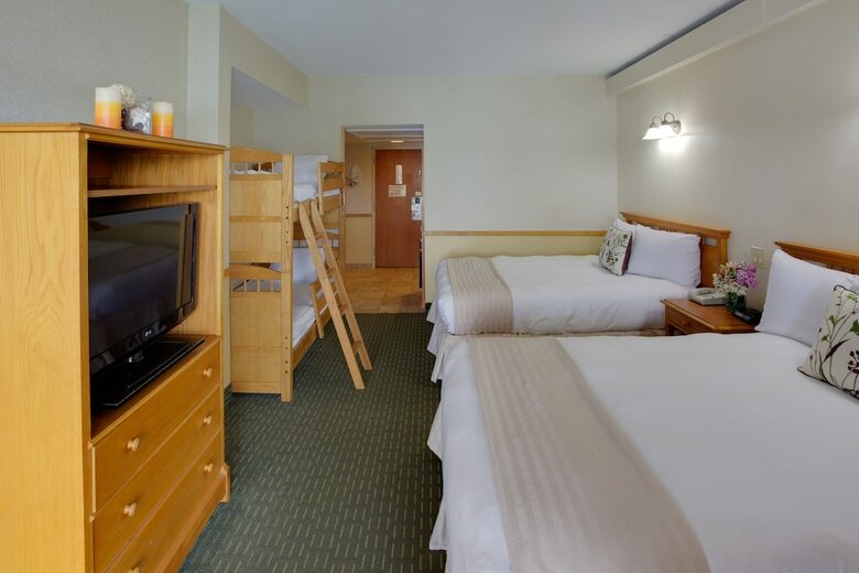 Hotel Deer Creek Lodge & Conference Center