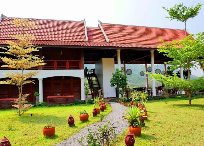 Hotel Sanctuary Pakbeng Lodge