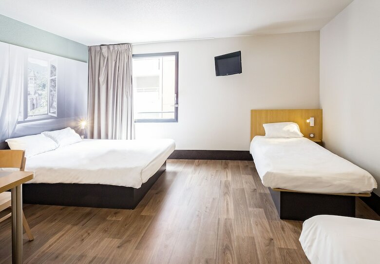 Hotel B&B H�tel Bordeaux M�rignac A�roport