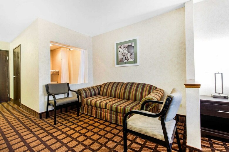 Hotel Quality Inn Monee I-57