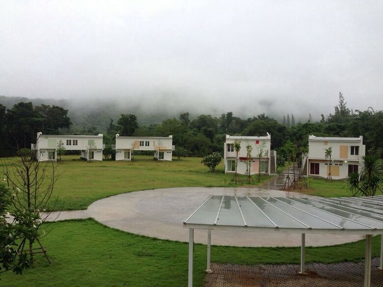 Hotel Worawee Resort & Spa