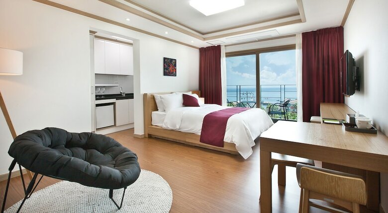 Familia Hotel Jeju
