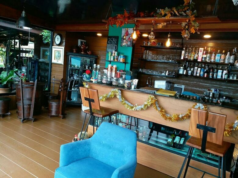 Apartamento Kaengkrachan Boathouse Paradise Resort