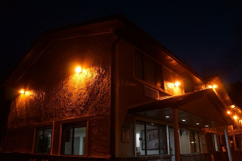 Hotel Super 8 By Wyndham Delmont