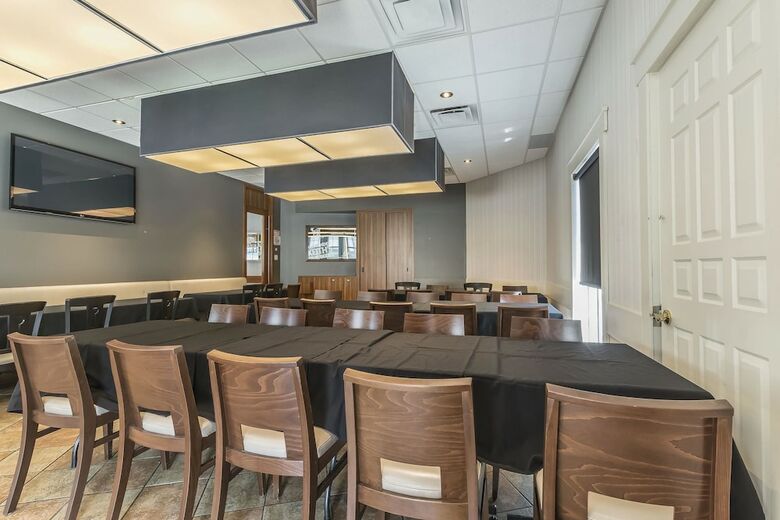 Hotel Comfort Inn