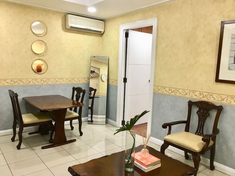Manila Condo Home At Robinsons Place Residences