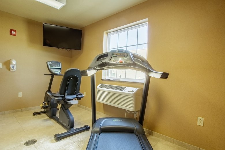 Hotel Cobblestone Inn & Suites - Corry
