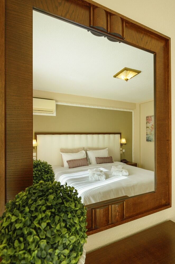Secret Paradise Hotel & Spa