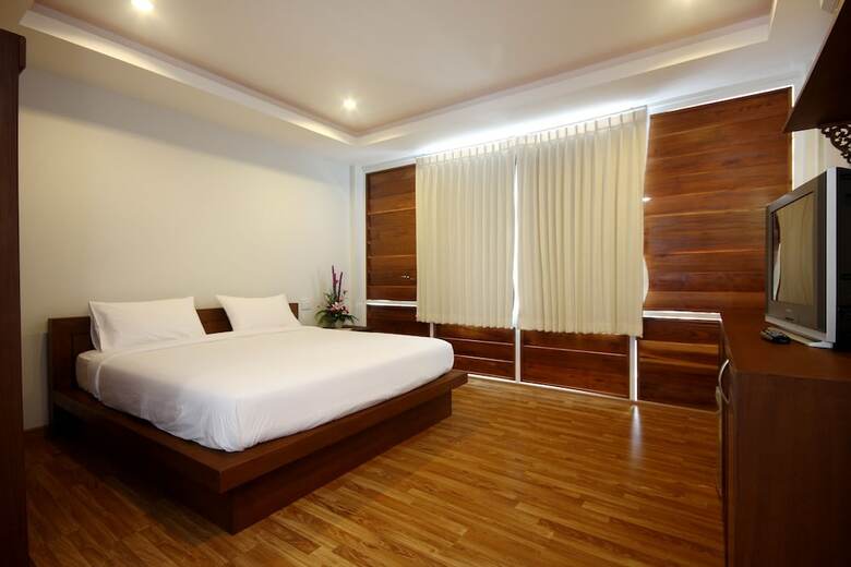 Hotel Kata Hiview Resort