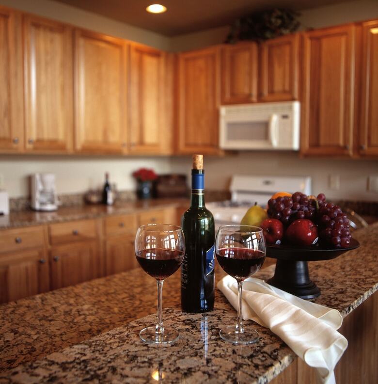 Crestview Condominiums By All Seasons Resort Lodging