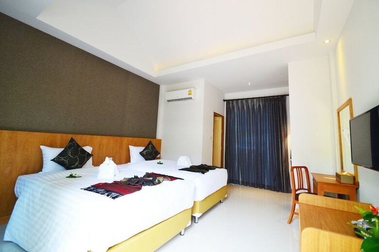 Aparthotel Grand Nai Harn Suites