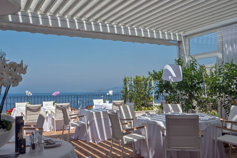 Relais Maresca Luxury Small Hotel