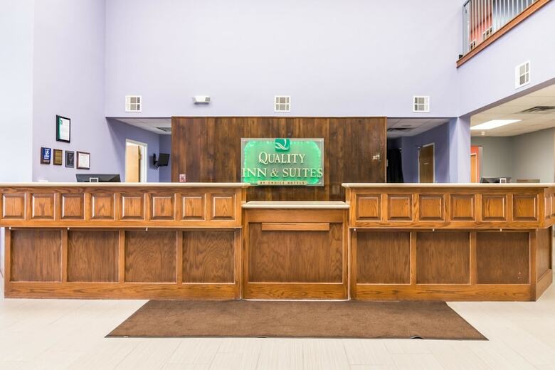Hotel Quality Inn & Suites