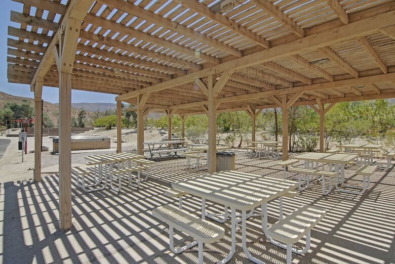 Motel Palm Canyon Hotel & Rv Resort