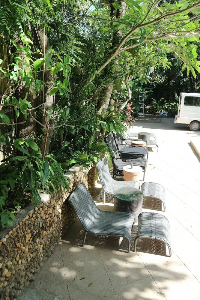 Hotel The Sun Villa Resort And Spa Hilltop