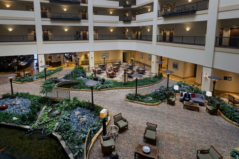 Renaissance Tulsa Hotel & Convention Center