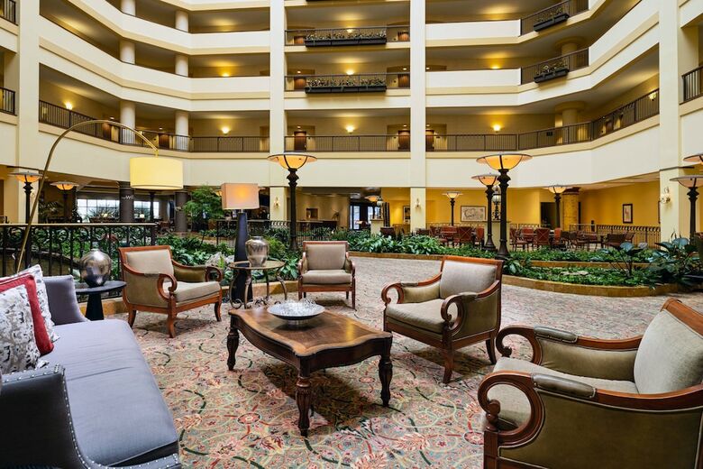 Renaissance Tulsa Hotel & Convention Center