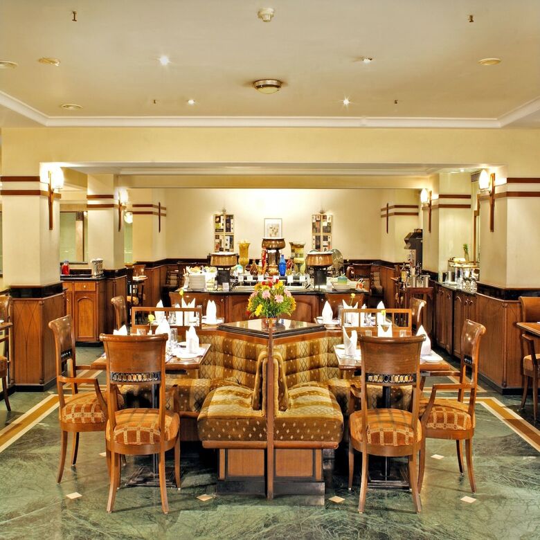 Aditya Park-a Sarovar Portico Hotel