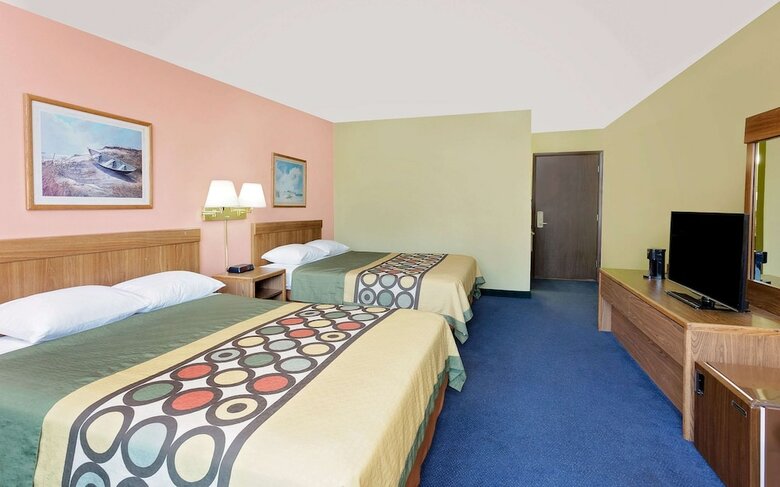 Hotel Super 8 By Wyndham Sturgeon Bay