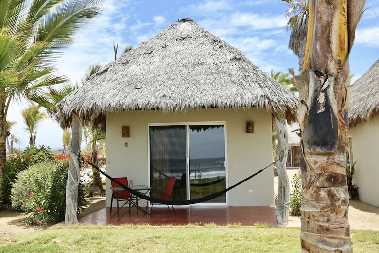 Villa Cerritos Surf Town Beach Front Hotel And Spa