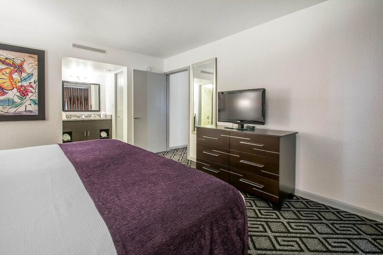 Bluegreen Vacations Solara Surfside,ascend Resort Collection