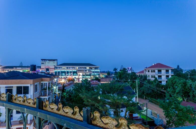 Hotel Top Five